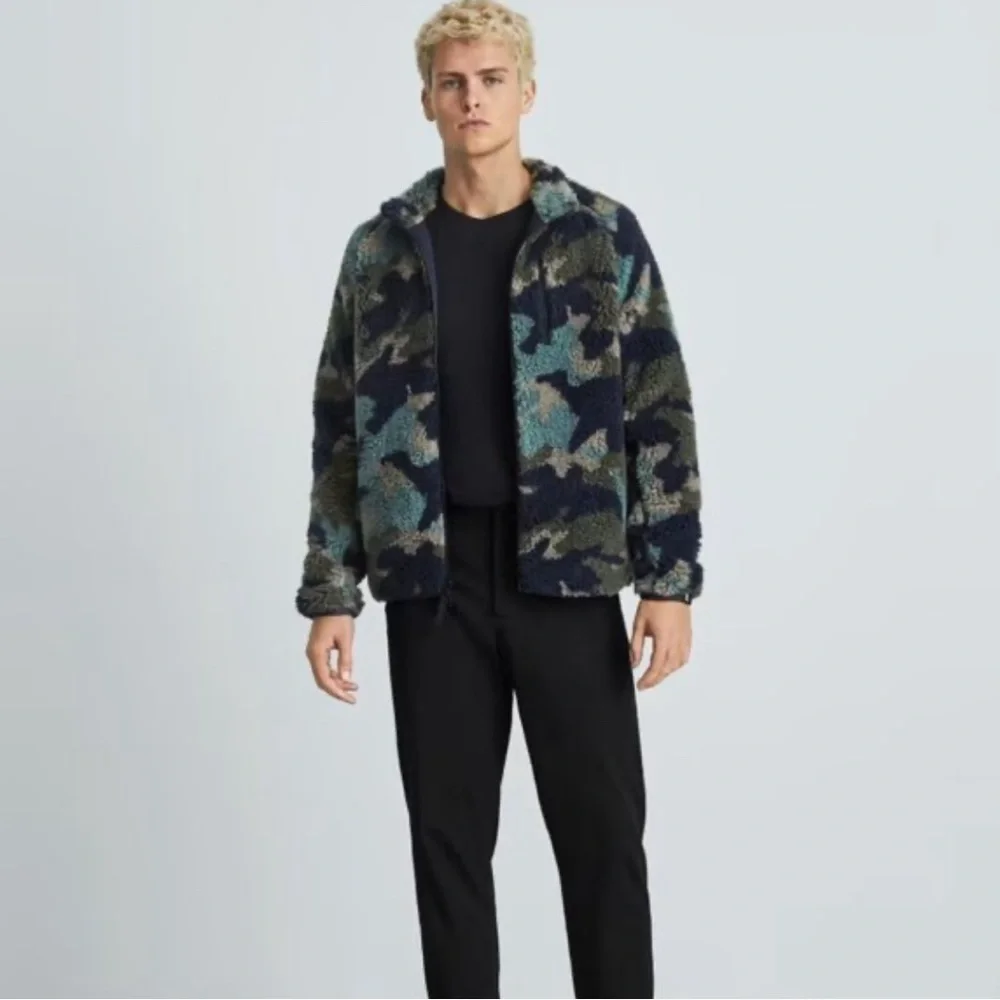 NWT Everlane The Renew Fleece Bomber jacket - Picture 2 of 7